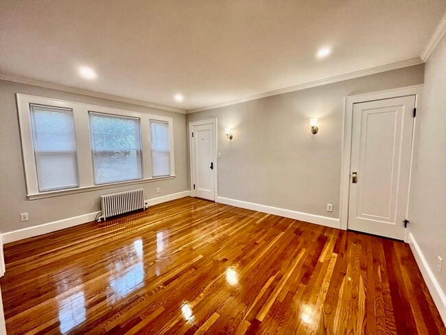 Building Photo - 94 Glendale Rd