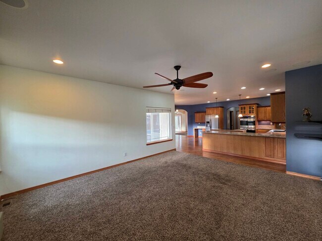 Building Photo - 3493 Hanstead St