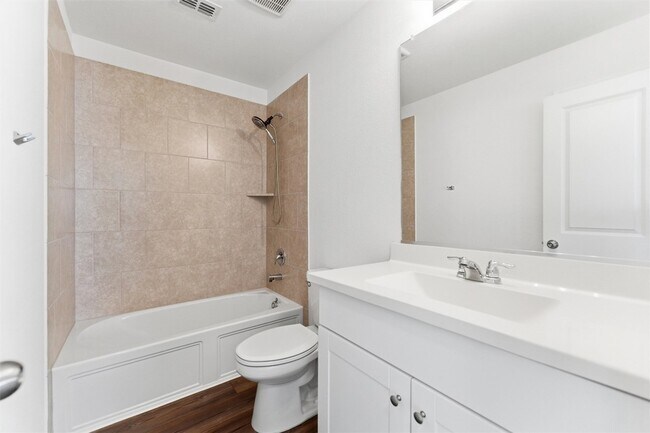 Building Photo - 2309 Pyrite Dr