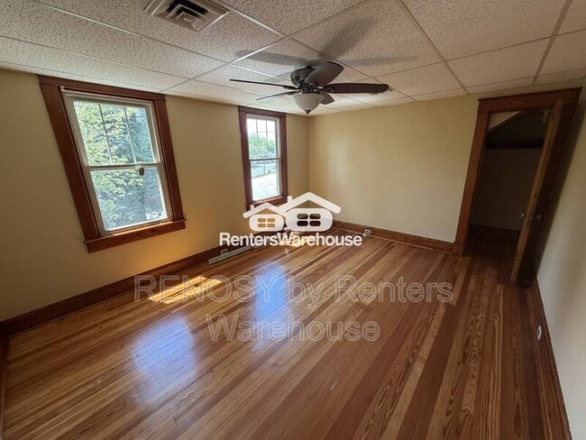 Building Photo - 6015 Rossville Blvd