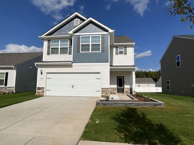 Primary Photo - Newer 3 Bed House in East Charlotte