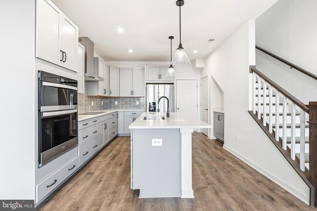 Building Photo - 19705 Misty Moss Sq