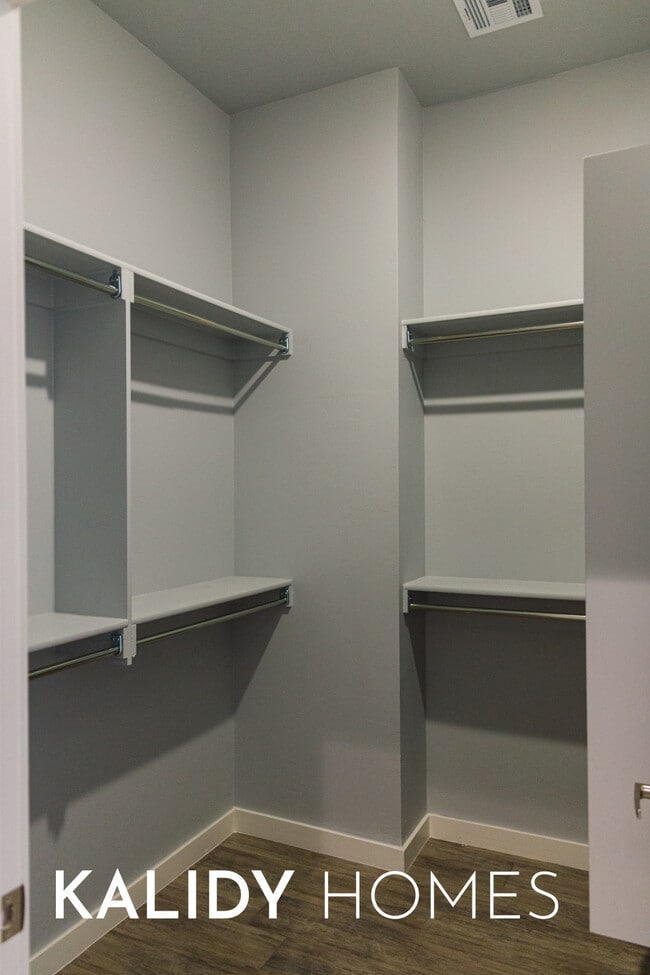 Building Photo - 629 Remington Ave