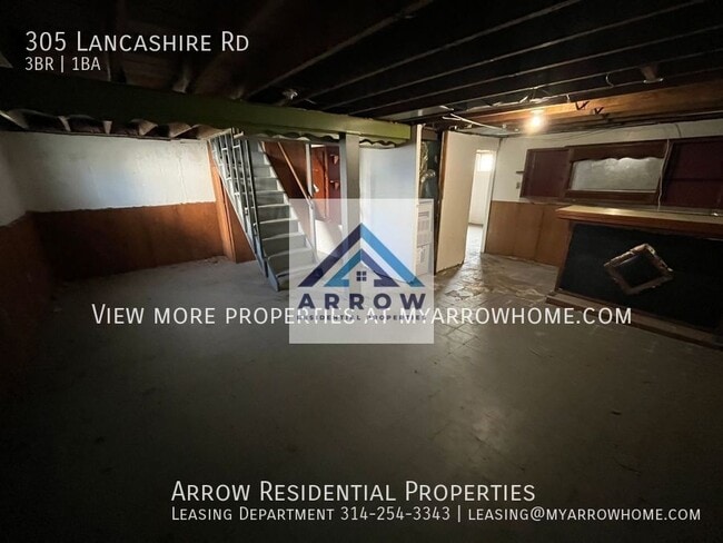 Building Photo - 305 Lancashire Rd