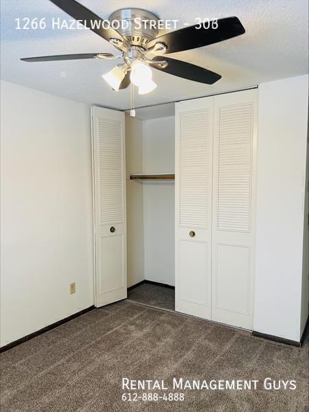 Building Photo - Quiet 1 bedroom with Carpet