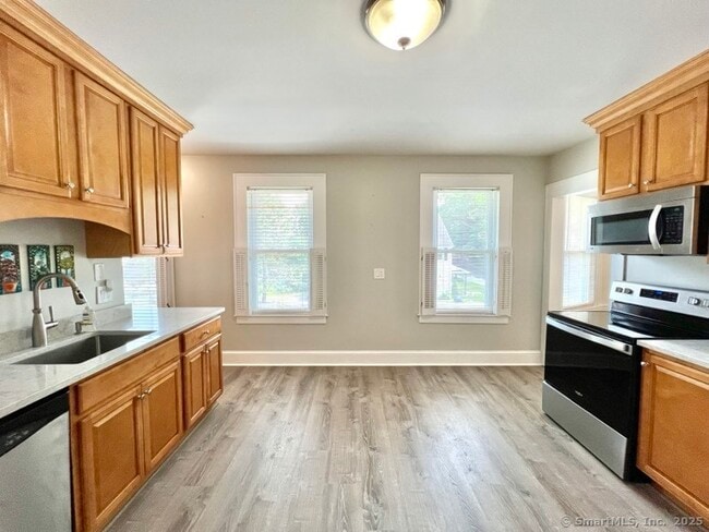 Building Photo - 38 Harborside Dr