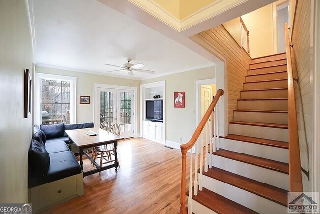 Building Photo - 482 Highland Ave