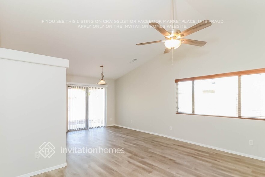 Building Photo - 25756 W St Kateri Dr