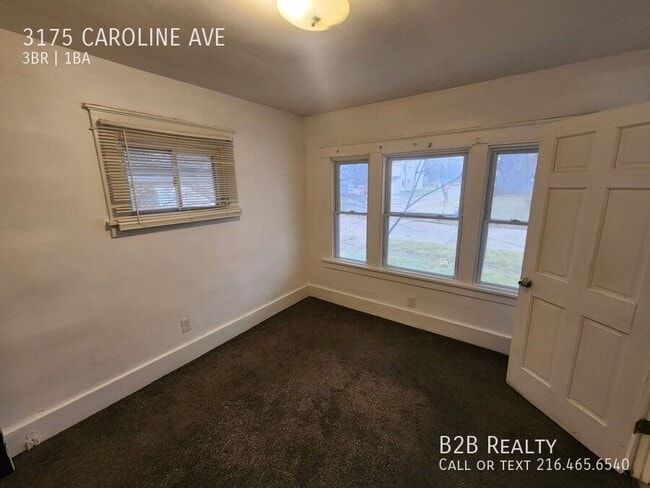 Building Photo - 3175 Caroline Ave