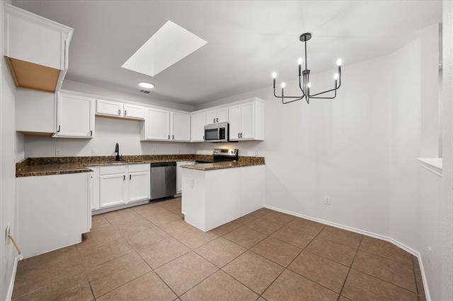 Building Photo - 1627 Wintercrest Rd