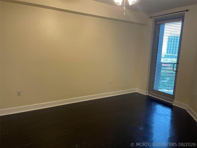 Building Photo - 1830 Radius Dr
