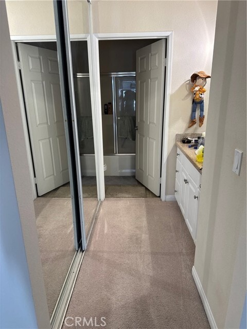 Building Photo - 5530 Owensmouth Ave