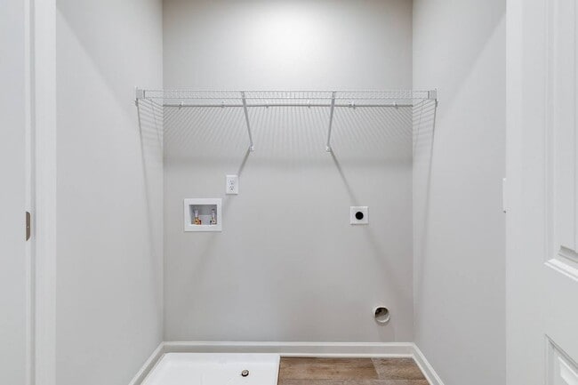 Building Photo - *** COMING SOON! ***  Spacious & Stylish 5...