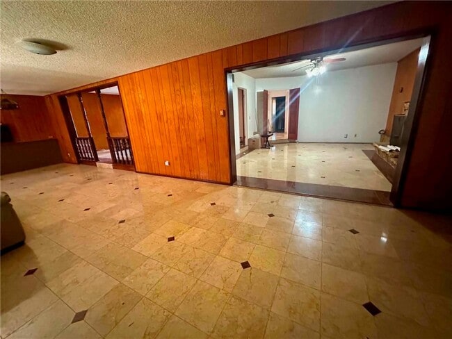 Building Photo - 17458 Fontlee Ln