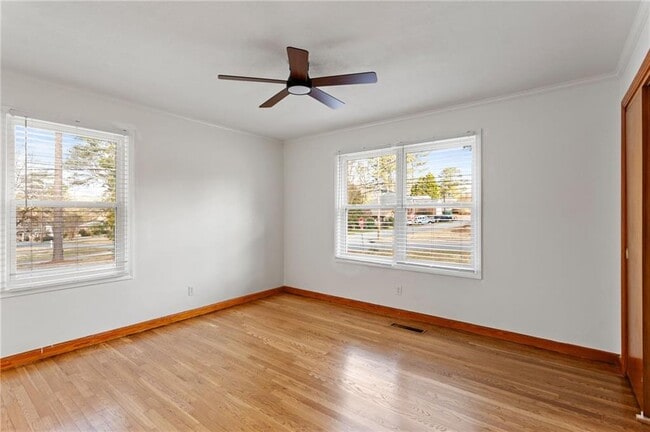 Building Photo - 798 Bank St SE