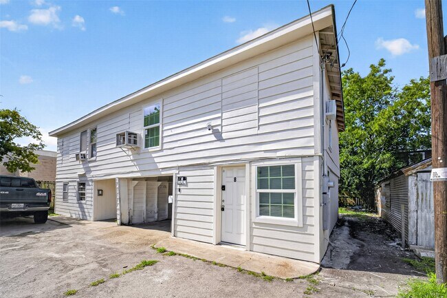 Building Photo - 4901 Stimson St