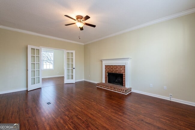 Building Photo - 135 Sandwood Dr