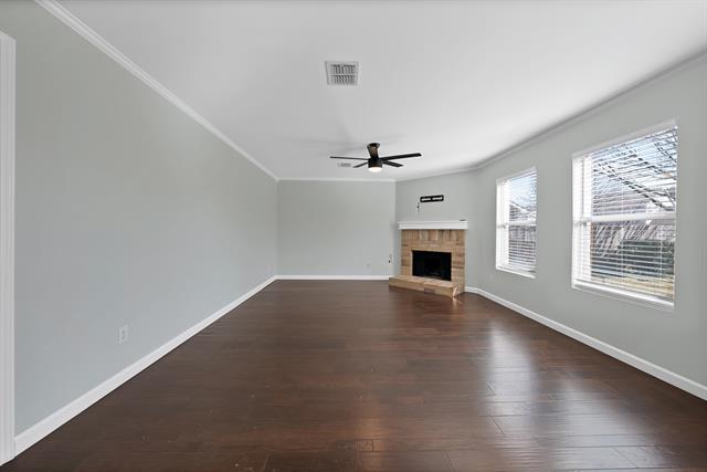 Building Photo - 1003 Ann Dr