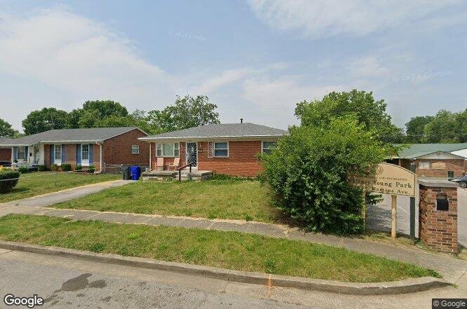 Building Photo - 1029 St Martins Ave