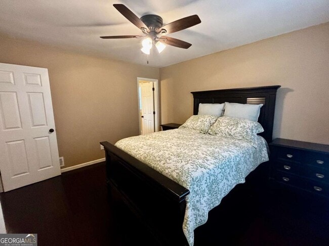 Building Photo - 125 Lantern Ridge Ct