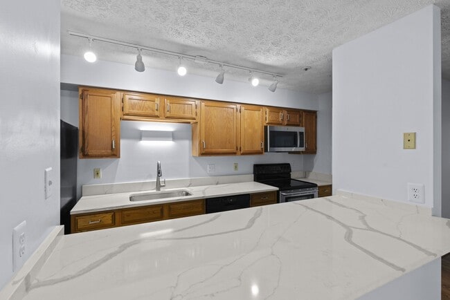 Building Photo - Coming Soon! Beautiful 2nd Floor Condo End Unit! Off of Route MD 100 & Close to MD Commuter Routes!