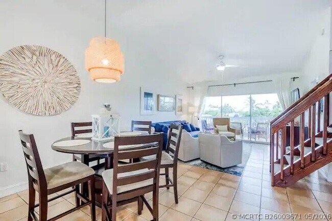Building Photo - 164 Ocean Bay Dr