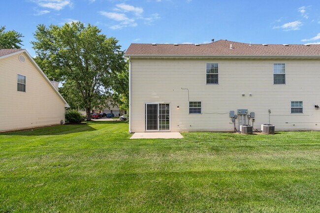 Building Photo - 4302-4304 Cheryl Ct.