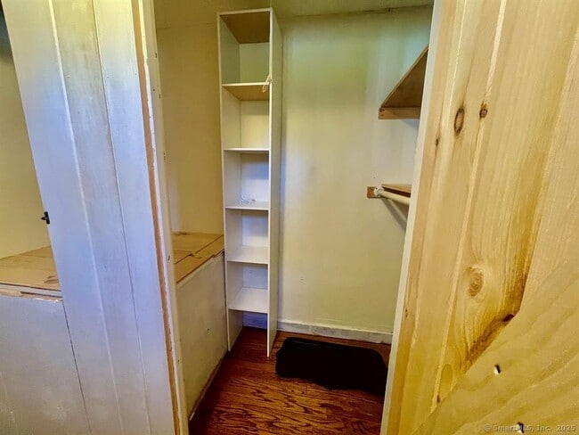 Building Photo - 518 Dublin Rd