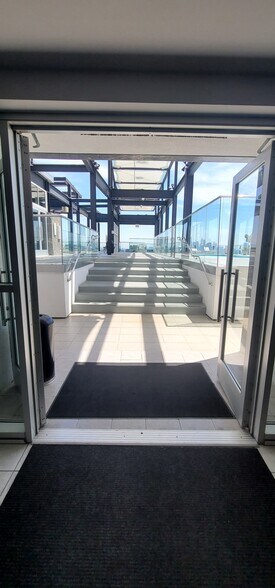 Building Photo - 3810 Wilshire Blvd