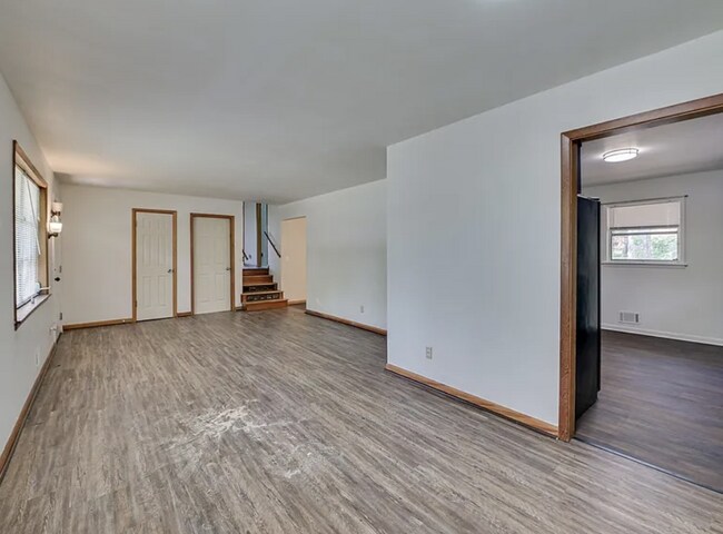Building Photo - 1114 Terrace Cir