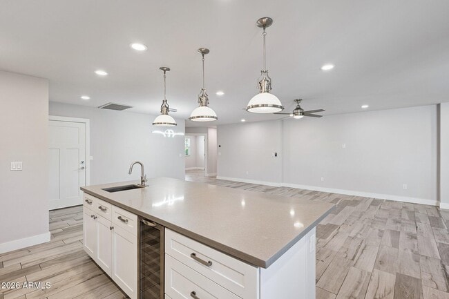 Building Photo - 4232 North 19th Pl