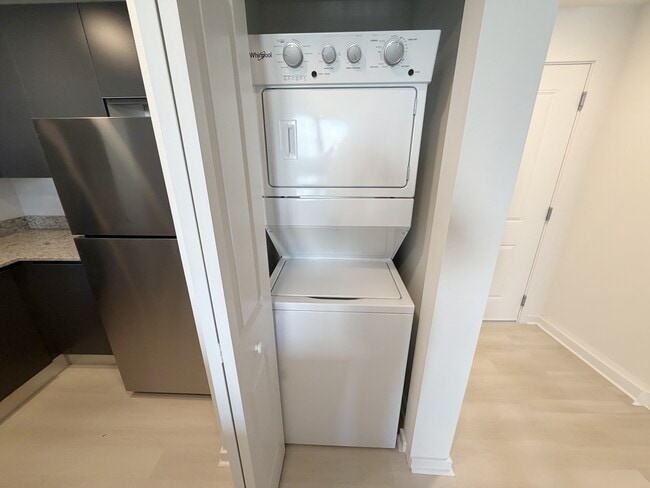 Building Photo - 5592 Pga Blvd