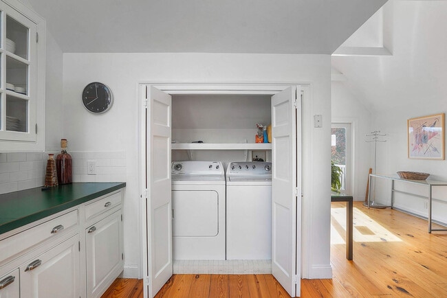 Building Photo - 7470 Sound Ave