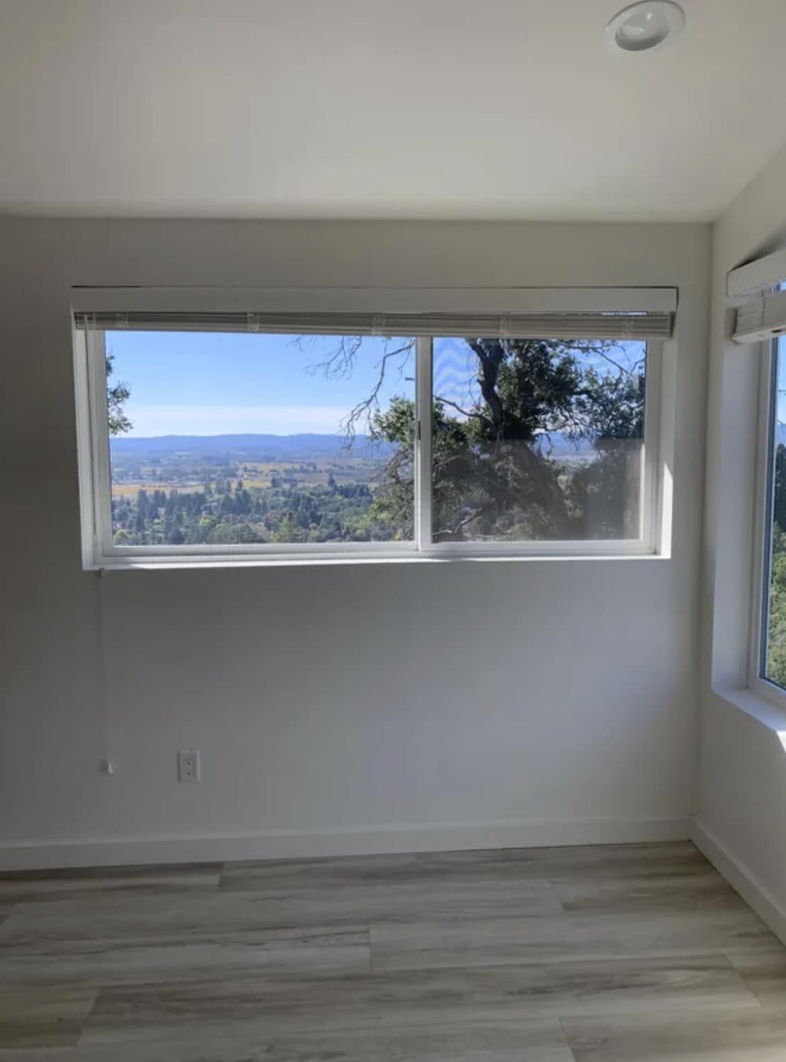 Bedroom Windows - 1195 Wikiup Dr