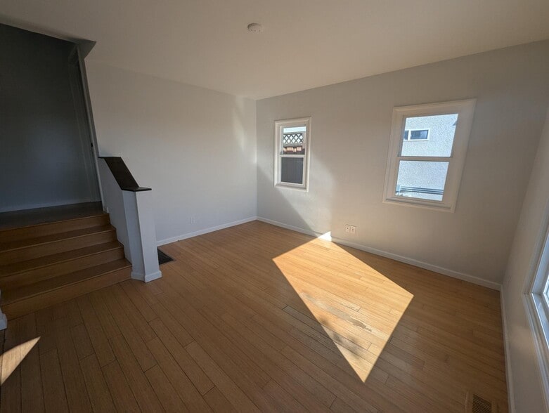 front room - 16650 Rolando Ave