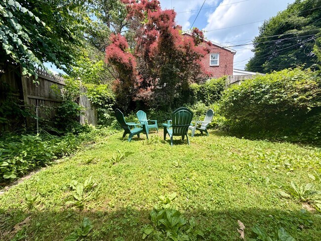 Building Photo - Stunning 3-Bedroom Home in the Heart of West Chester! Available September 1st!