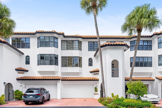 Building Photo - 4401 N Ocean Blvd