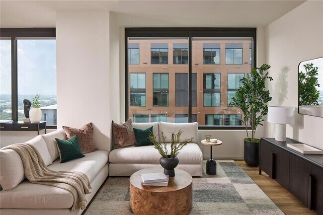 Building Photo - 1081 Juniper St NE