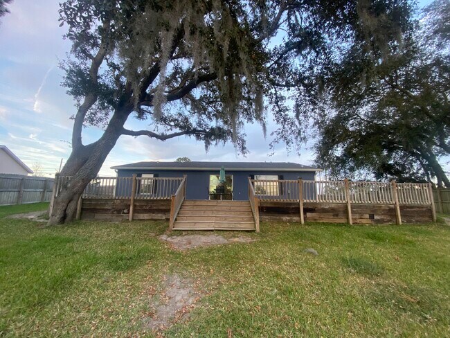 Building Photo - 20 Malauka Cir