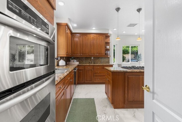 Building Photo - 2562 Woodbury Dr