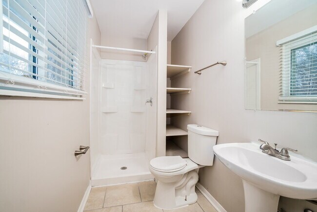 Building Photo - 6544 Portsmouth Dr