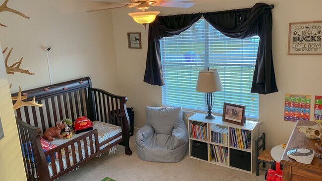 Building Photo - 205 Millwheel Ct
