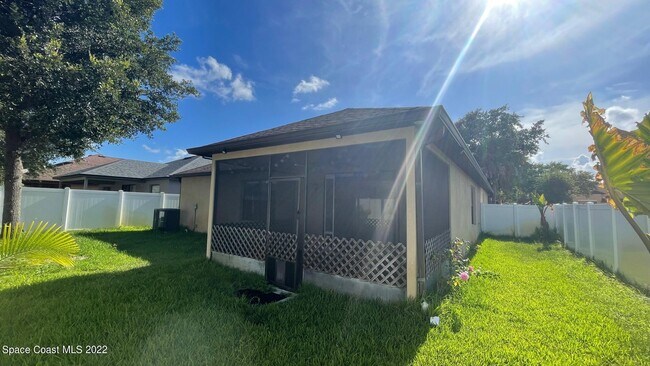 Building Photo - 4141 Aiken Ln