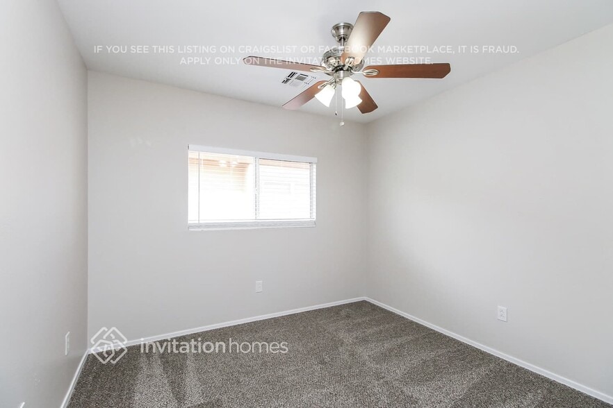 Building Photo - 8162 E Onza Ave