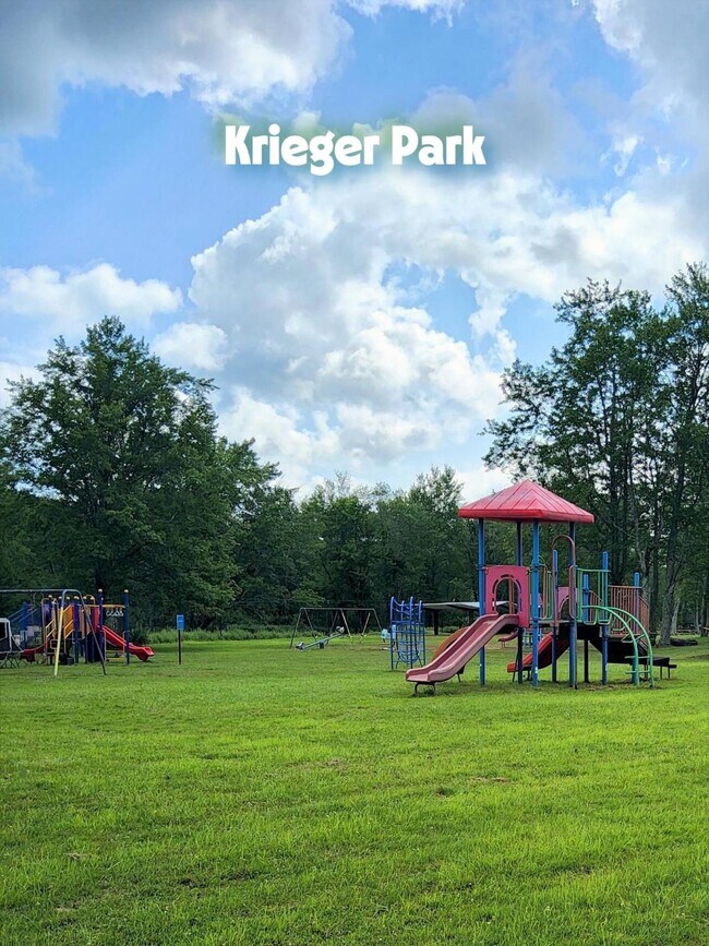 Building Photo - 13 Beth Mor Rd