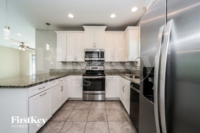 Building Photo - 15402 Turkoman Cir