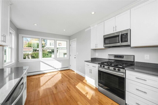 Building Photo - 41 Kimball Ave
