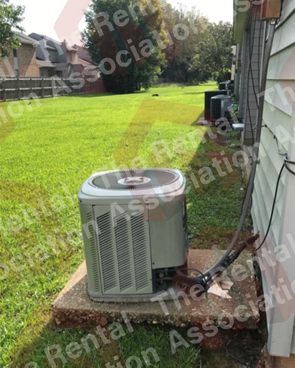 Building Photo - 133 Jennifer Ln