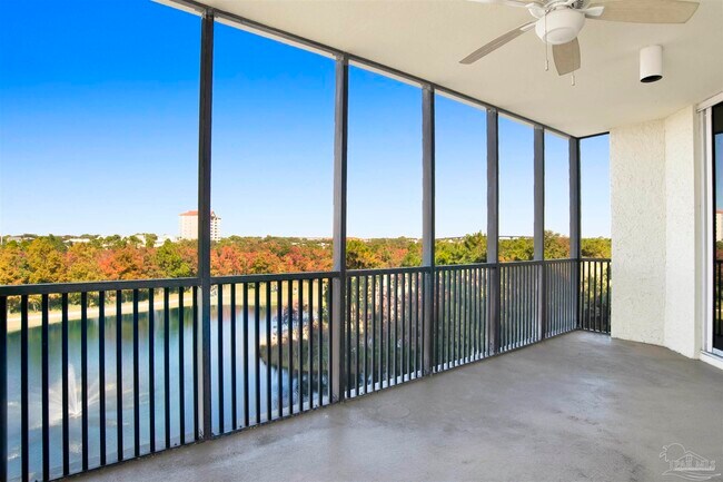 Building Photo - 612 Lost Key Dr