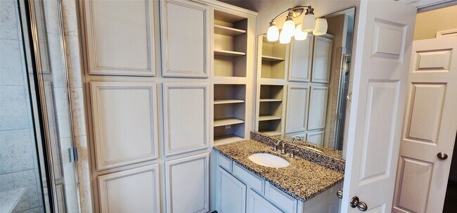 Building Photo - 9523 Caddo Ridge Ln